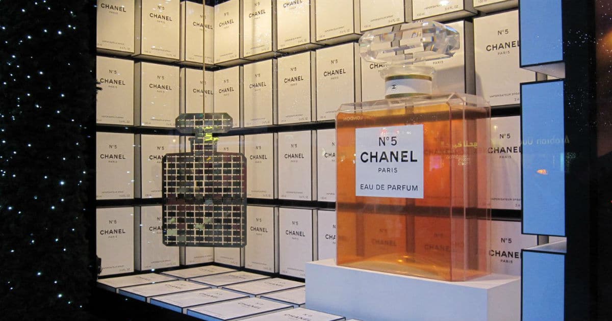 Top 10 Most Expensive Liquids In The World Elite Readers