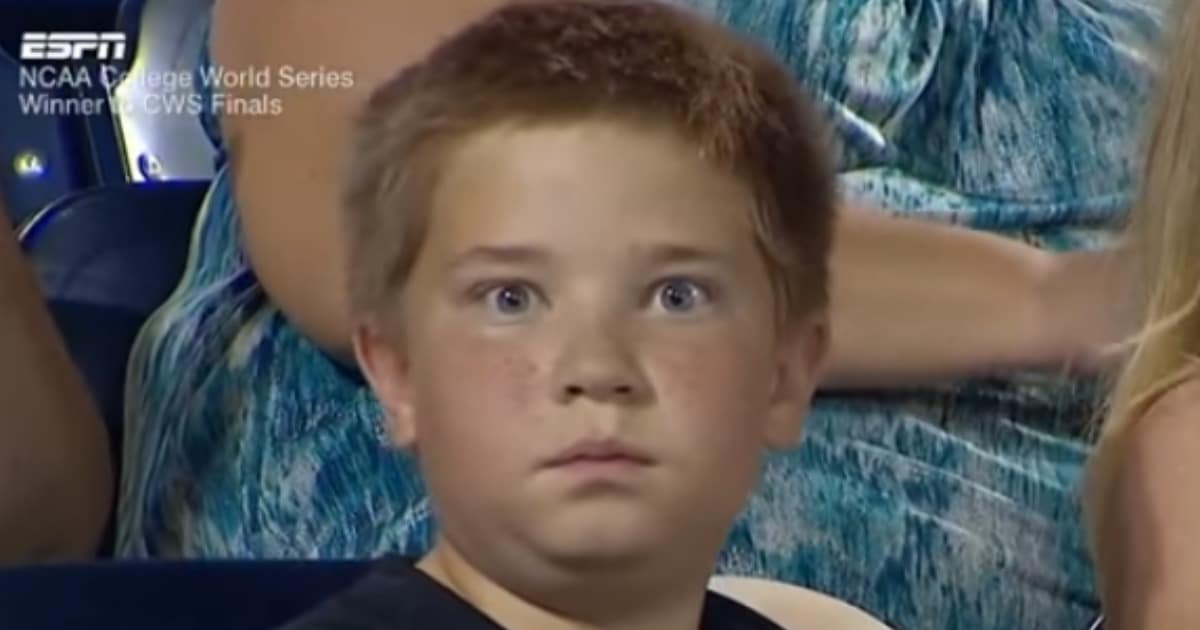 Kid Wins Epic Stare Down With Camera Man At Baseball Game Elite Readers