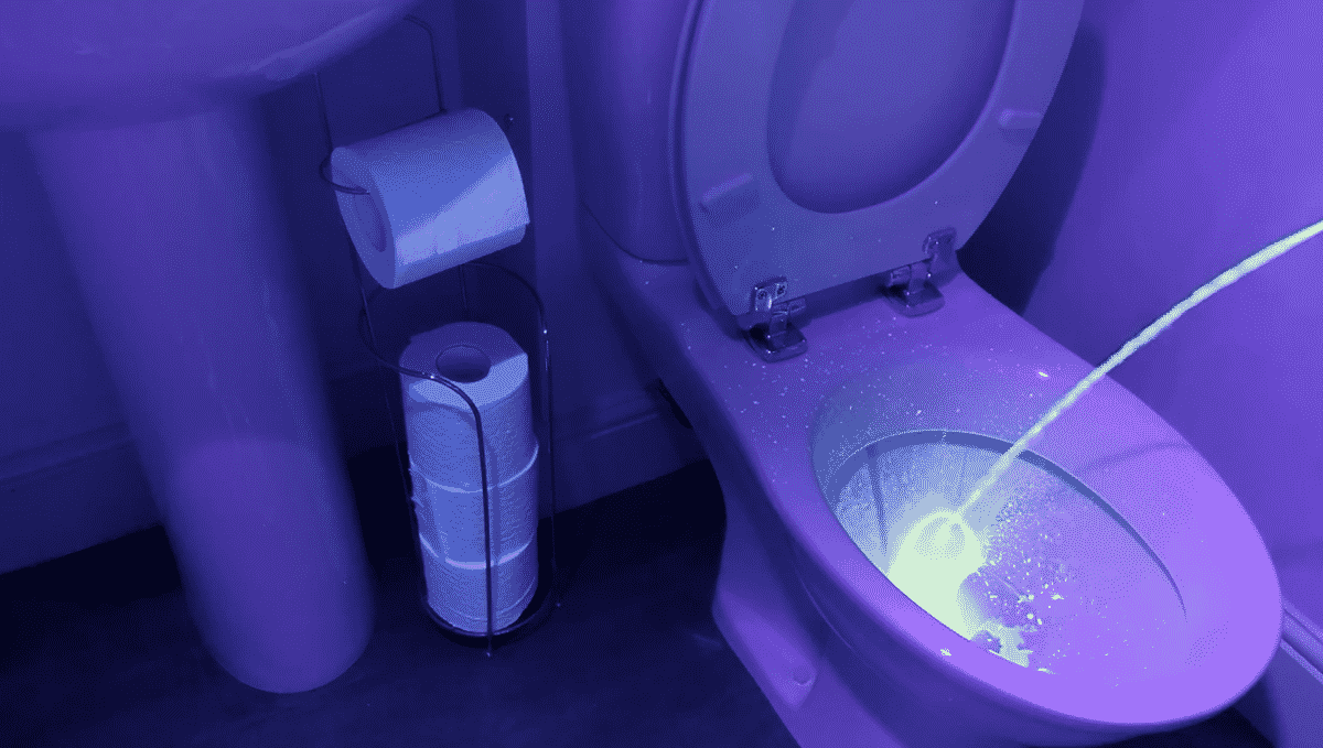 UV Light Shows How Far Men’s Urine Spreads When They Pee Standing Up