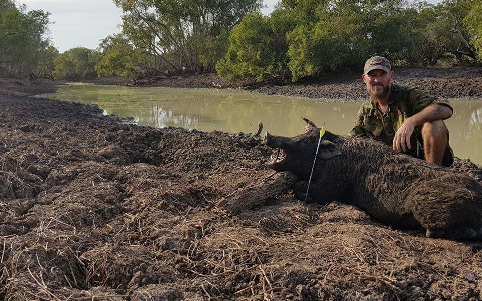 hunter-buffalo